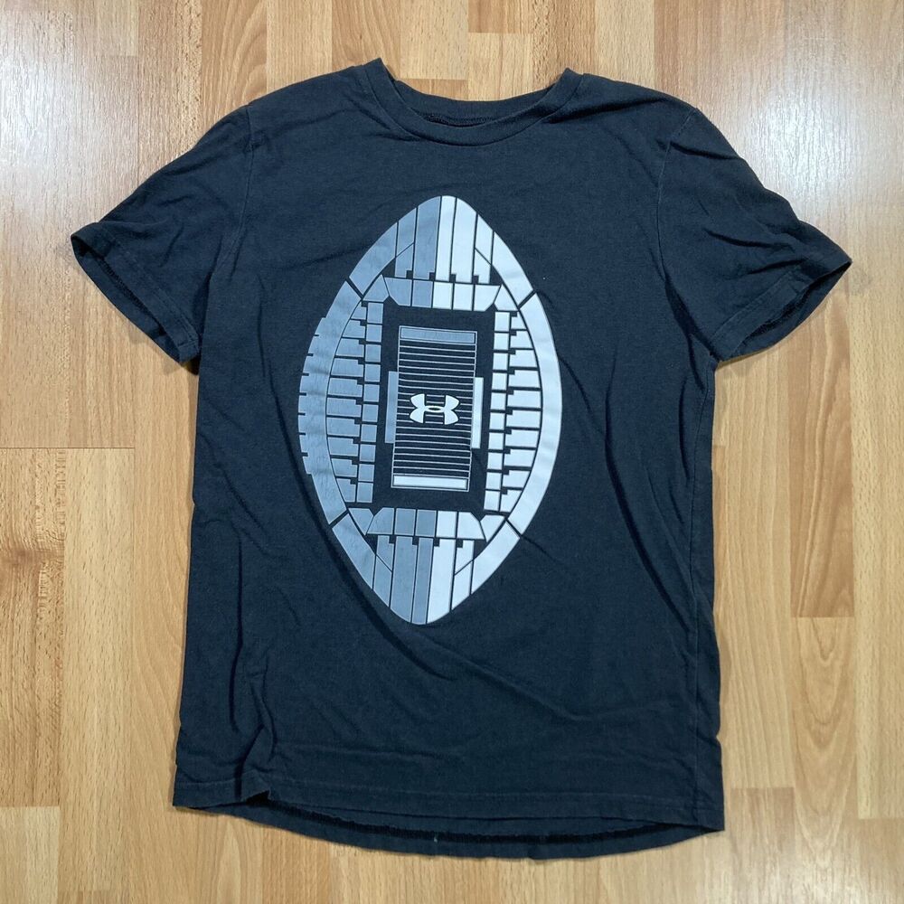 Under Armour Heat Gear T-Shirt  (Youth size M) • Loose Cotton • Black • euc